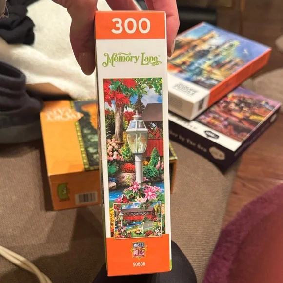 Memory Lane 300-Piece Puzzle EZ-grip Large grand countryside park master pieces - Picture 3 of 10